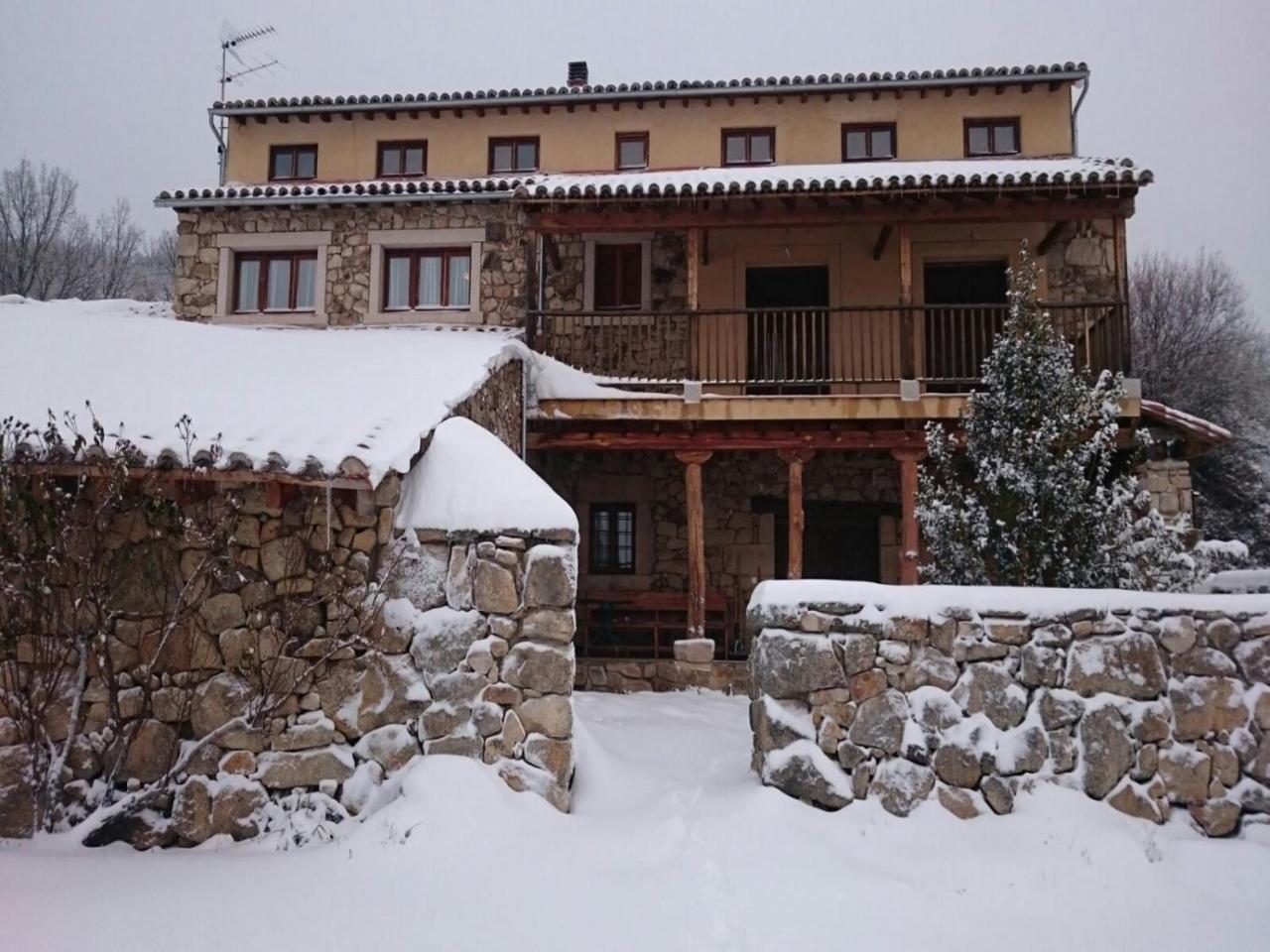 Casa Rural La Tablilla Y La Terraza Навальпераль-де-Тормес Экстерьер фото